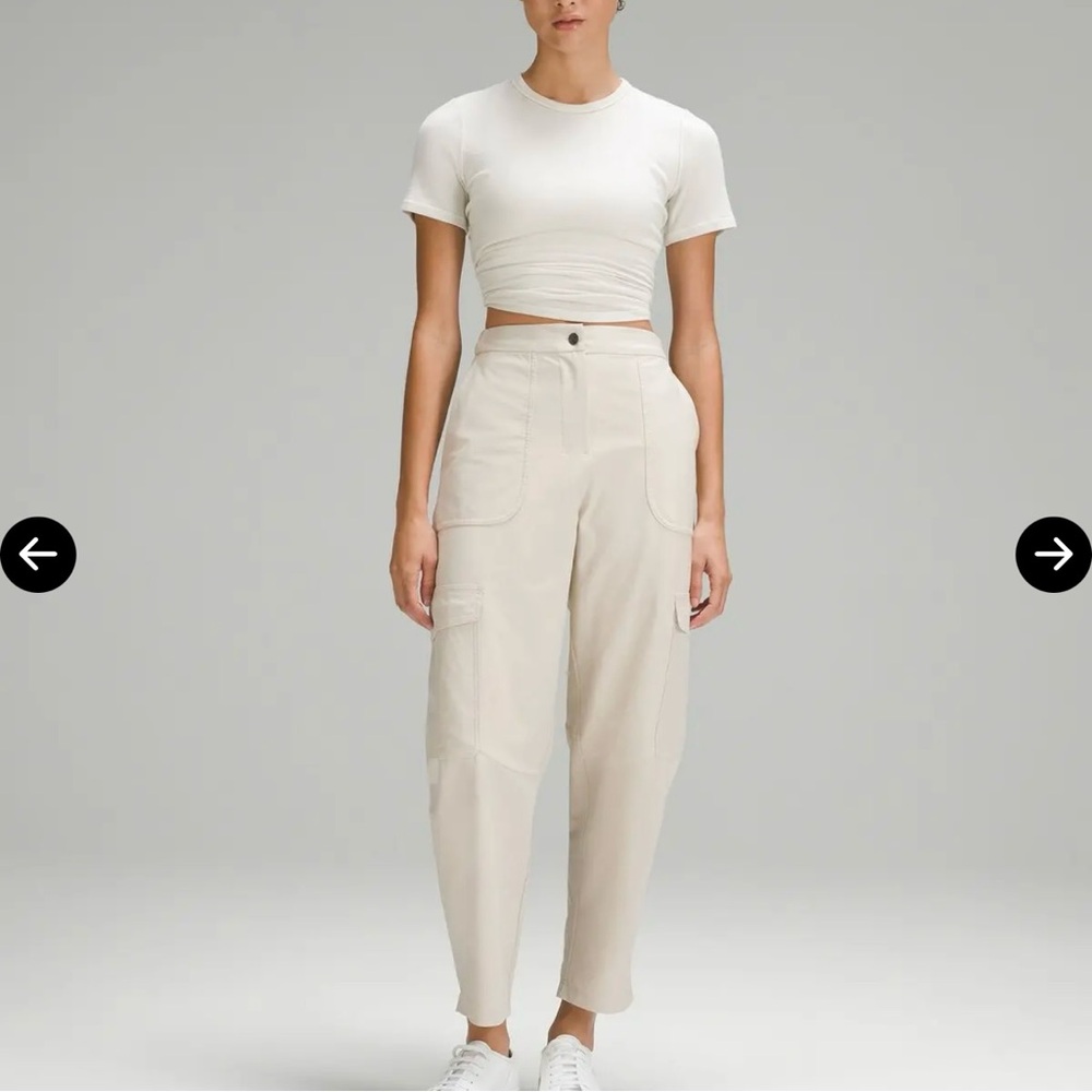 Light Utilitech Cargo Pocket High-Rise Pants - Natural Ivory Sz 27 Lululemon